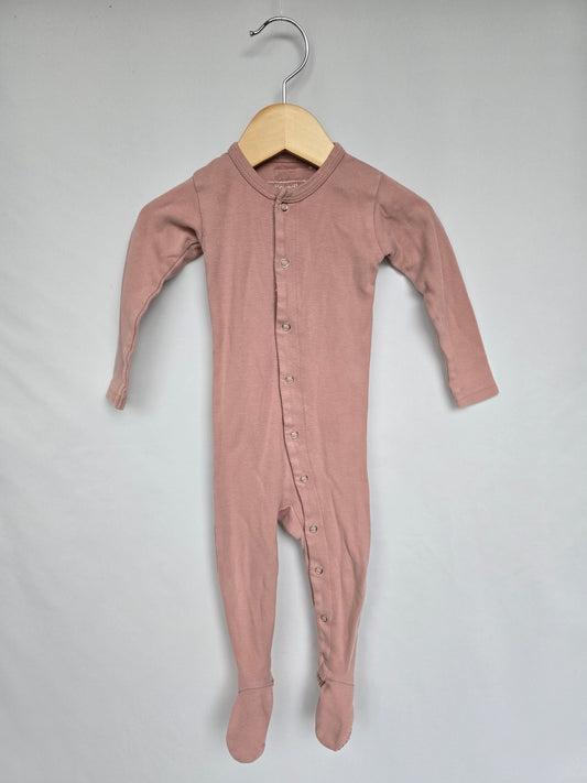 L'oved Baby Pink Organic Cotton Snap Footie • 9-12 months