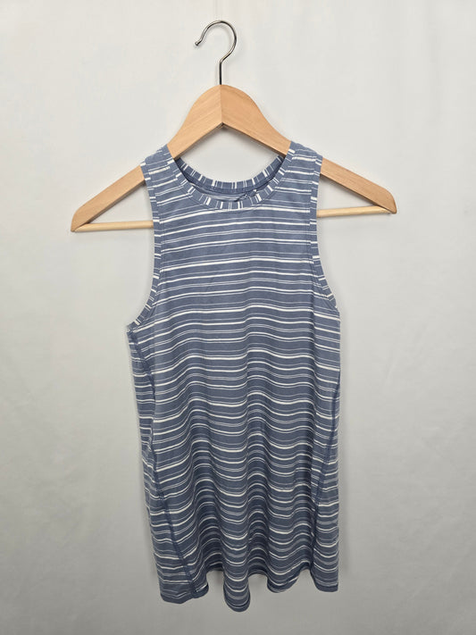 Lululemon All Tied Up Tank • 6 Medium