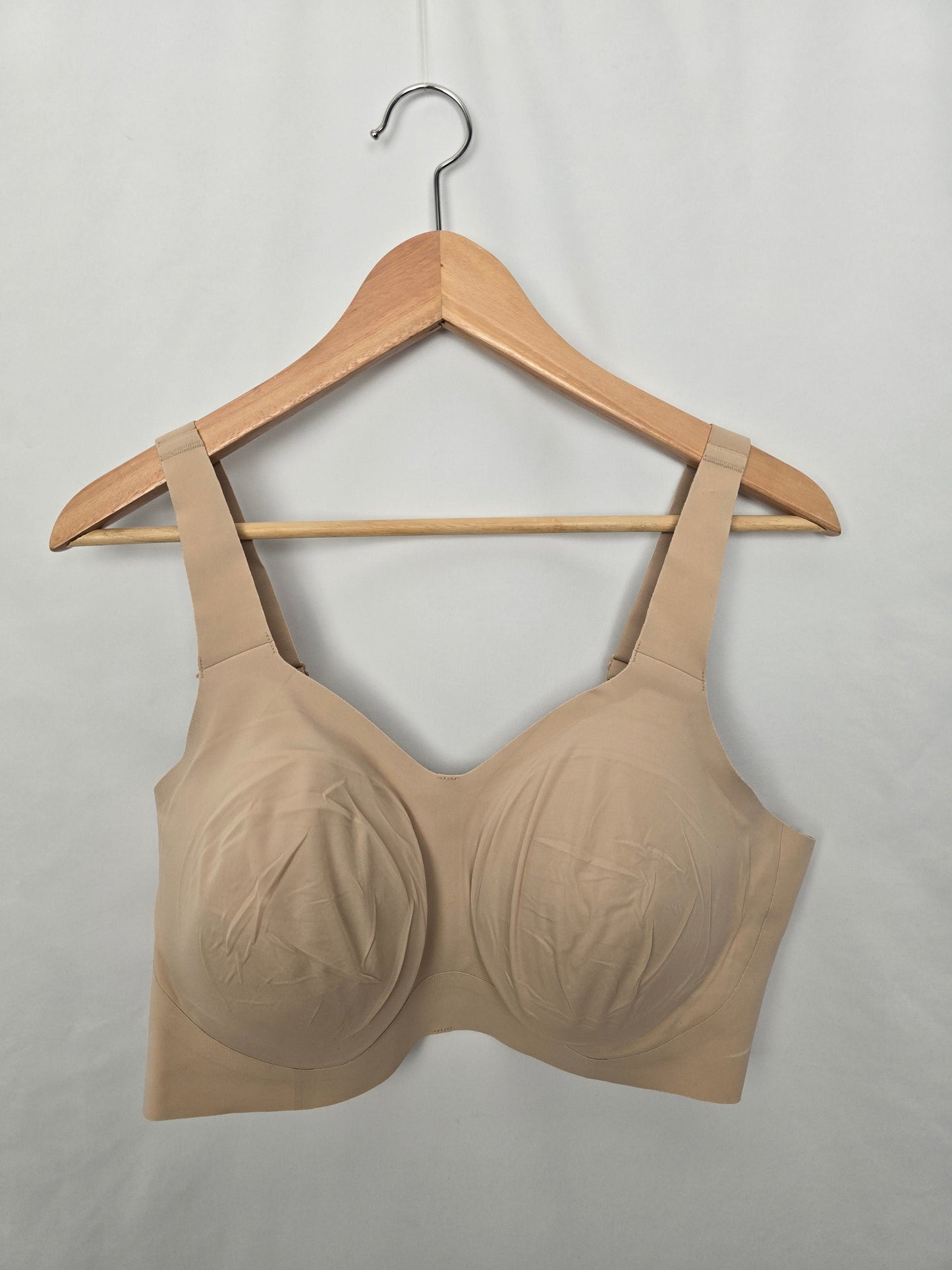 Evelyn Bobbie Beyond Bra • X-large