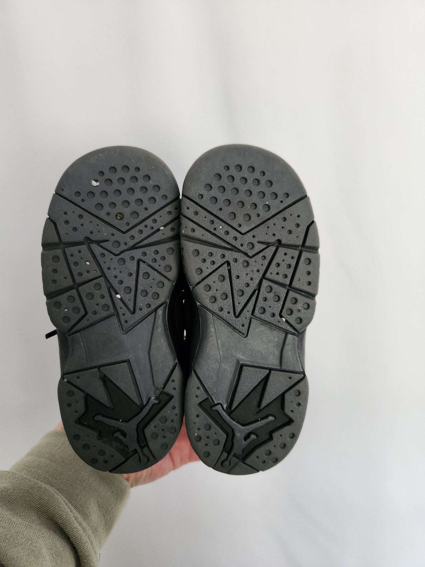 AirJordan Black True Flight Sneakers • Size 9C