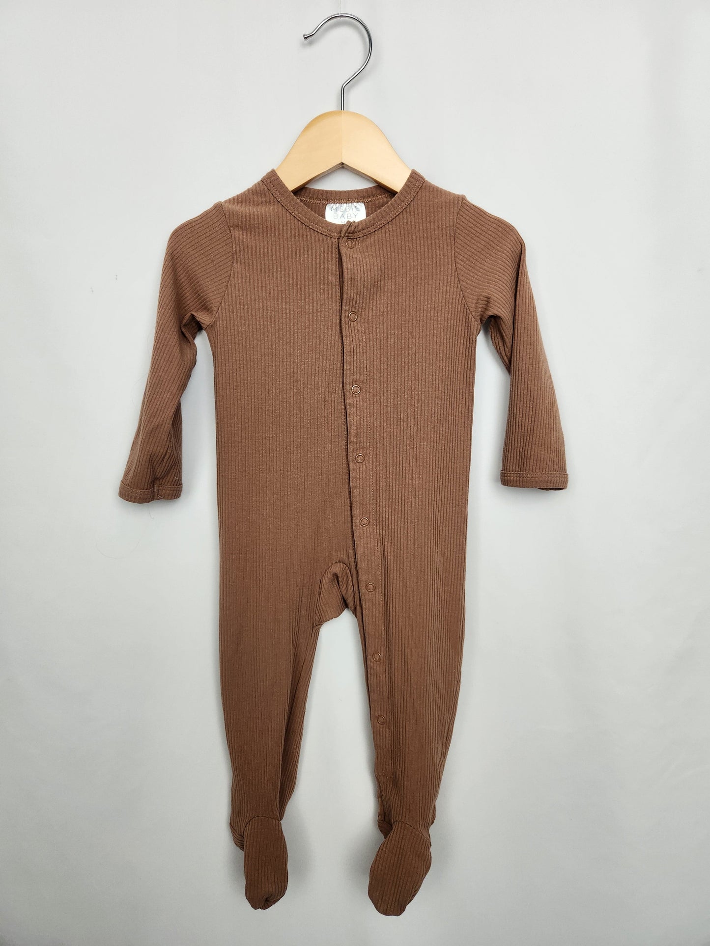 Mebie Baby Brown Ribbed Footie • 6-12 months
