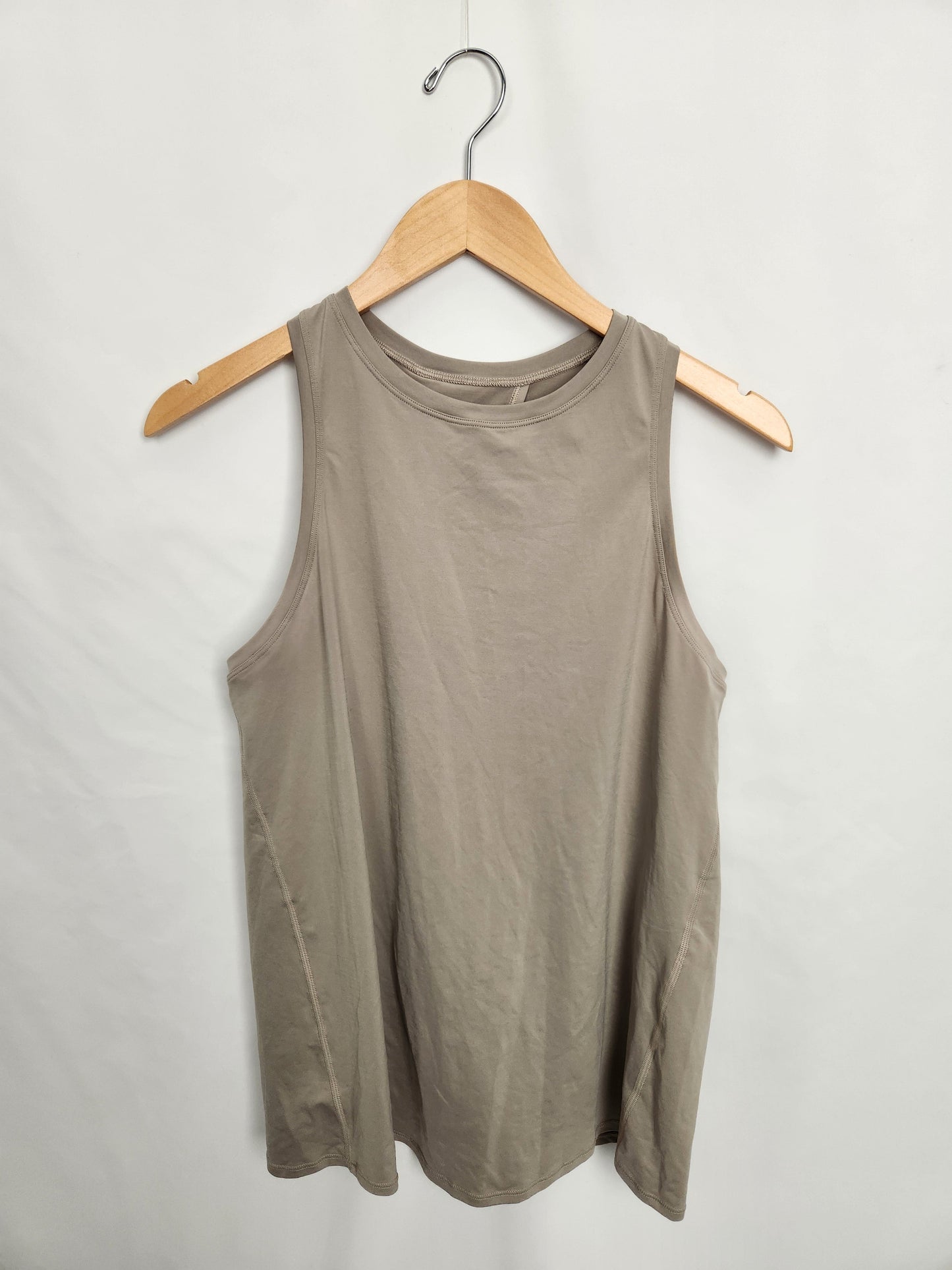 LuluLemon Light Green Open Back Tank • Small 4-6