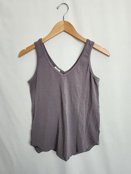 Jax & Lennon Dried Lavender V-Neck Tank • X-Small