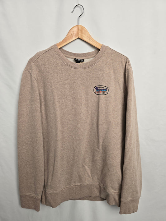 Patagonia Sand Crewneck • Medium