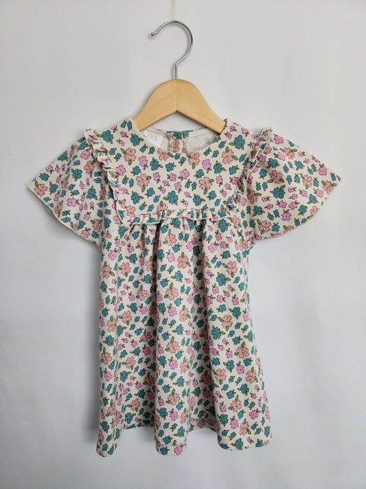 Zara Floral Ruffle Dress • 2 years