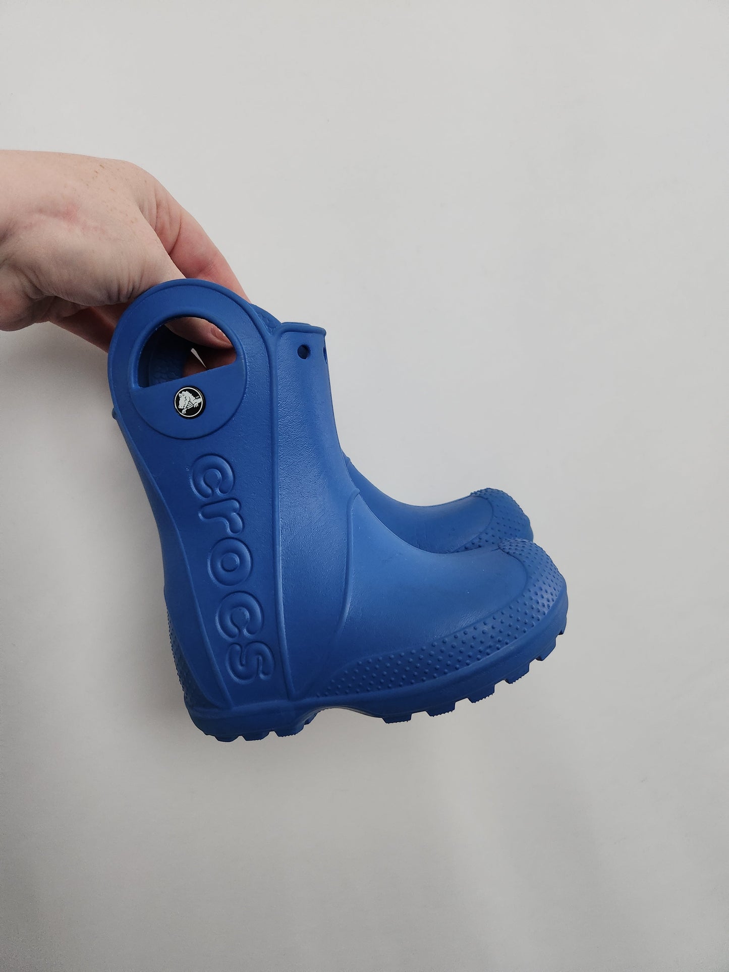 Crocs Blue Rainboots • 8C