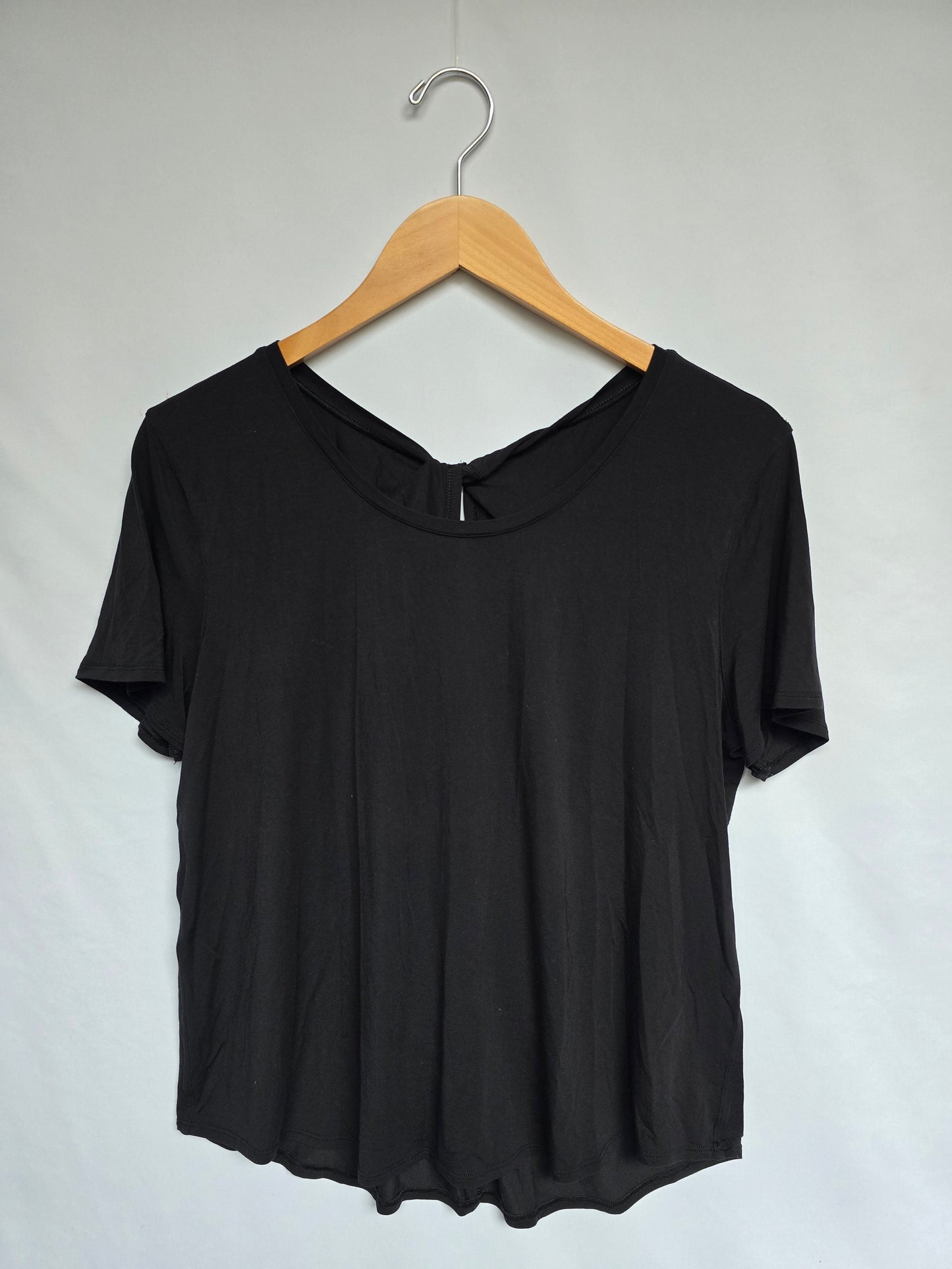 Lululemon Black Modal Silk Twist Back Tee • 6 Medium