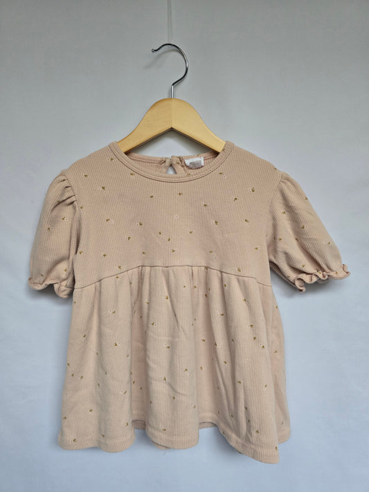 Jamie Kay Ribbed Floral Peplum Tunic *stain* • 5 years