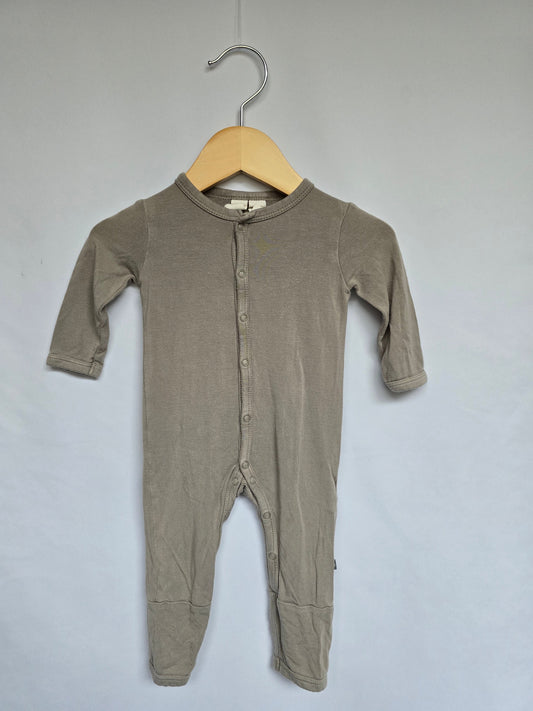 PLAY Kyte Dark Grey Snap Romper • 0-3 months