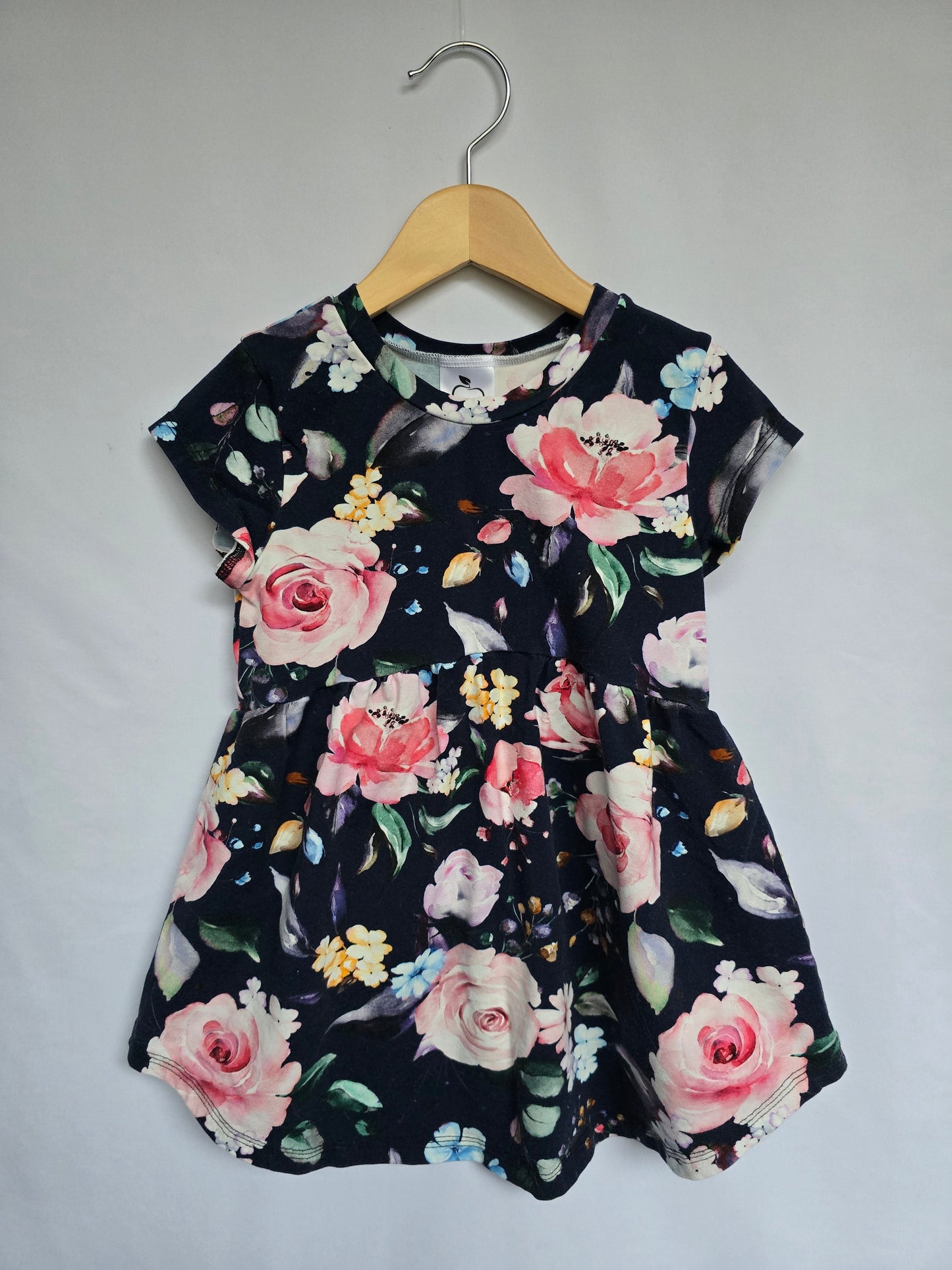 Happy Apple Handmade Peplum Shirt • 6 years