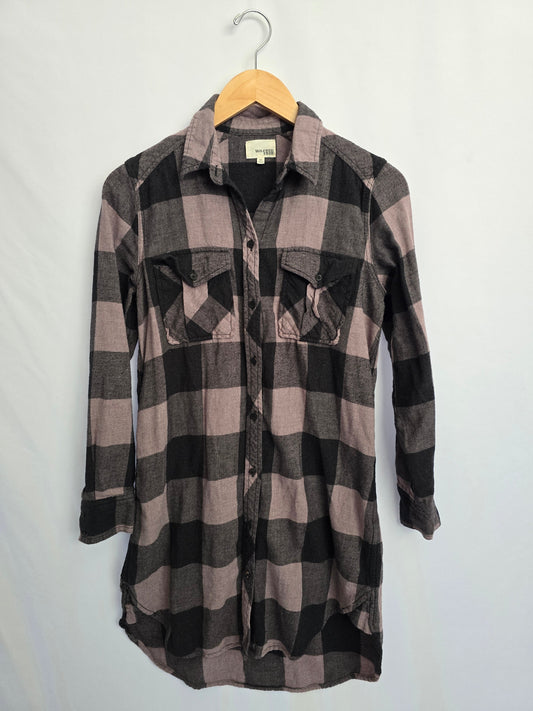 Wilfred Free Extra Long Plaid Button Up • X-Small