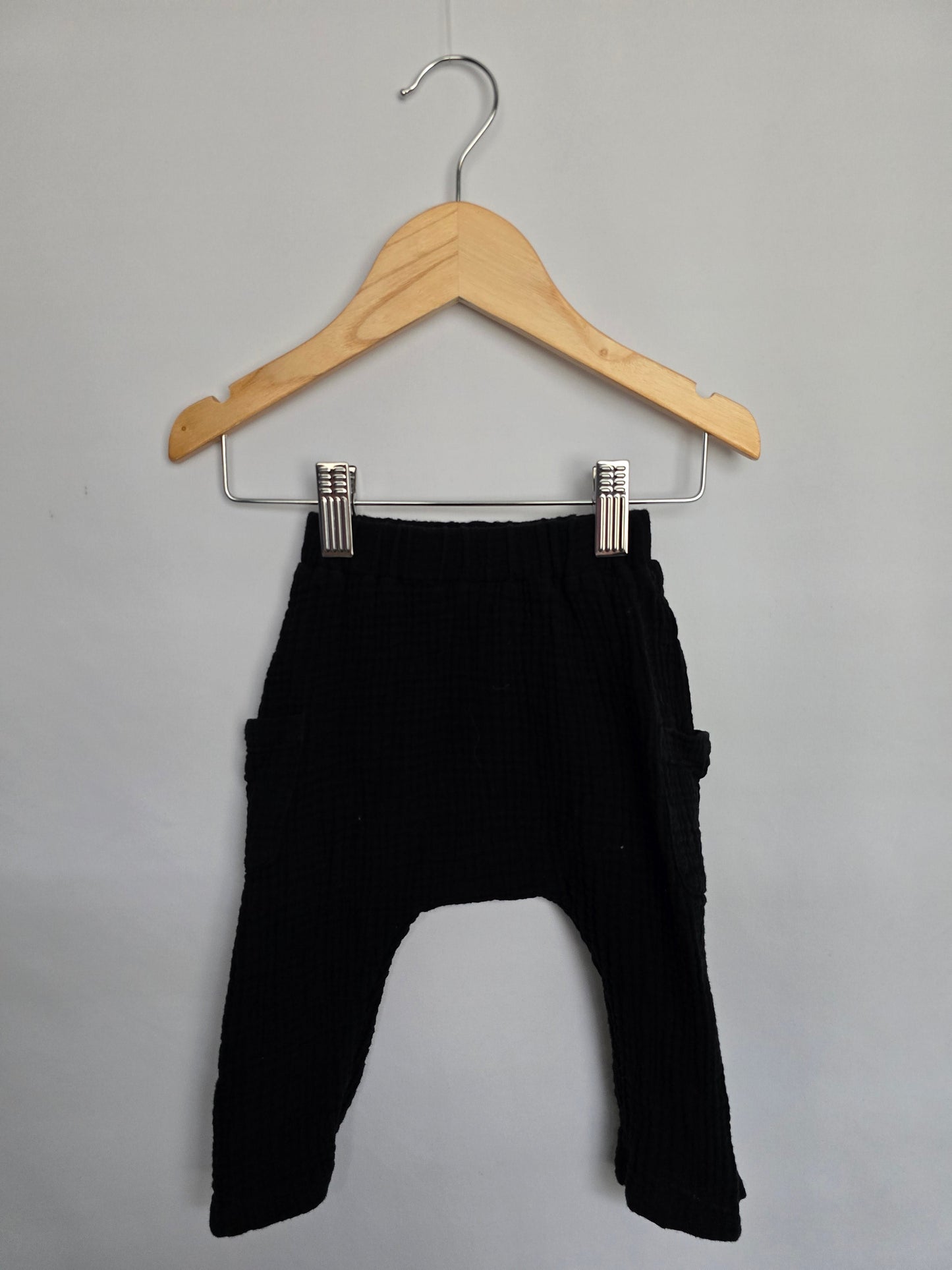 Griege Black Linen Pants • 3-6 months