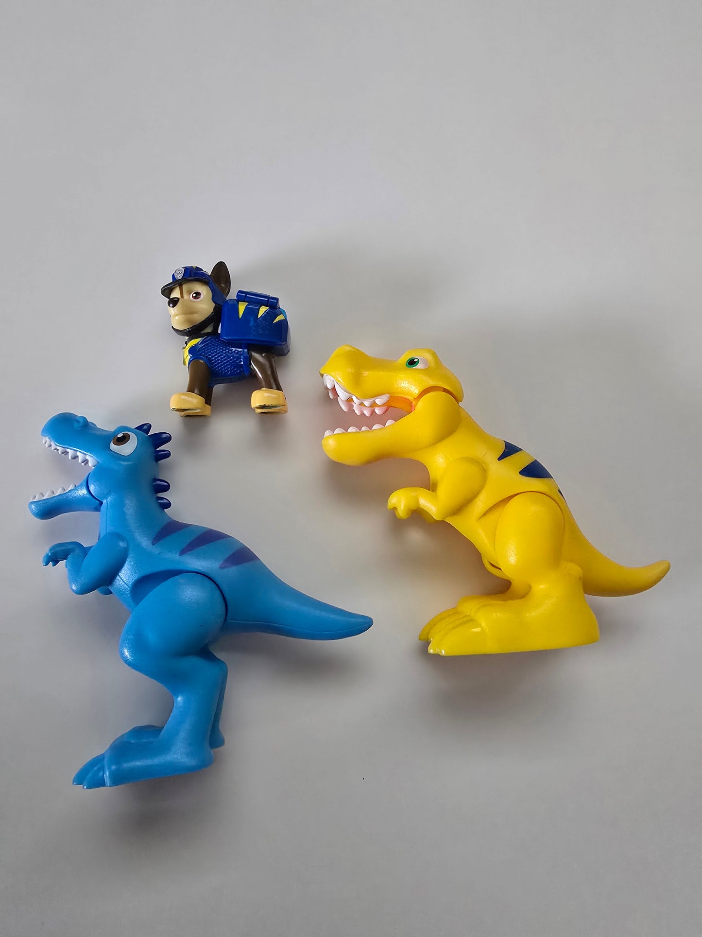 Paw Patrol Dino Rescue Chase & Dinosaur Action Figures