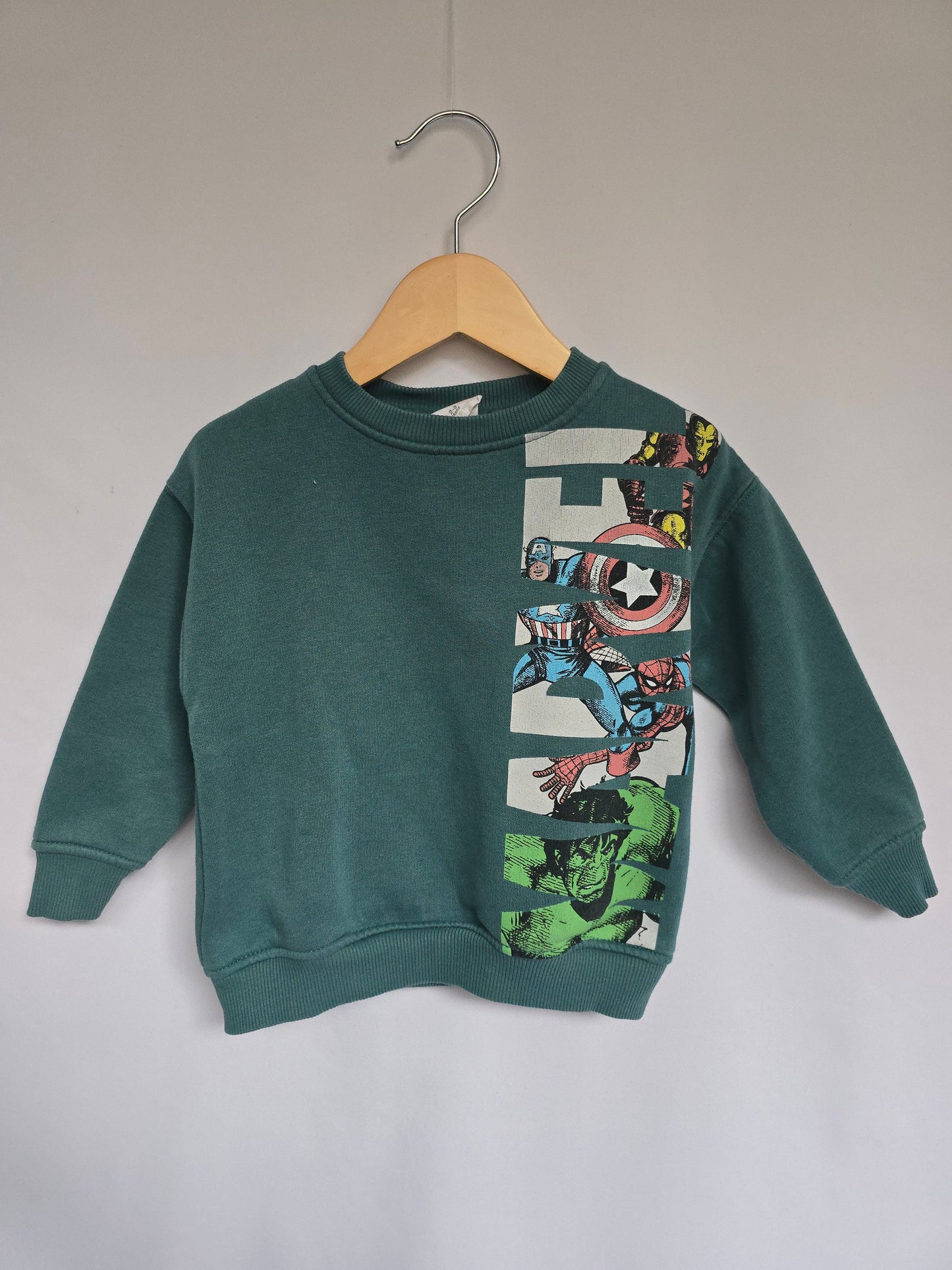 Zara Marvel Sweatshirt • 2-3 years