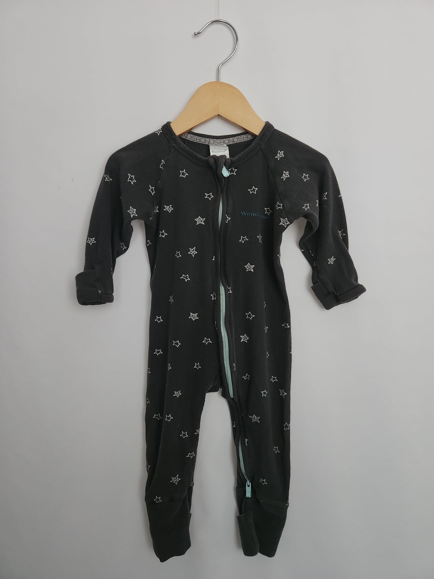 Bonds Ribbed Star Wondersuit • 6-12 months