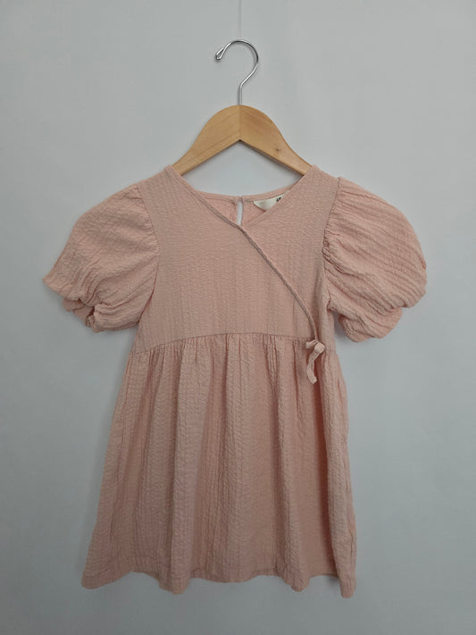 H&M Blush Textured Puff Sleeve Dress • 3-4 years