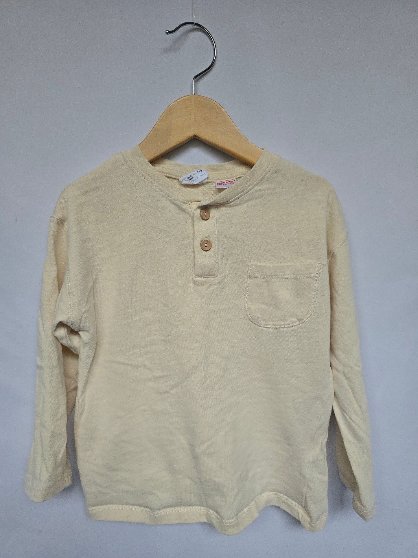 Zara Ivory Long Sleeve Top • 4-5 years