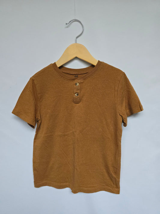 H&M Brown Basic Tee • 6-8 years