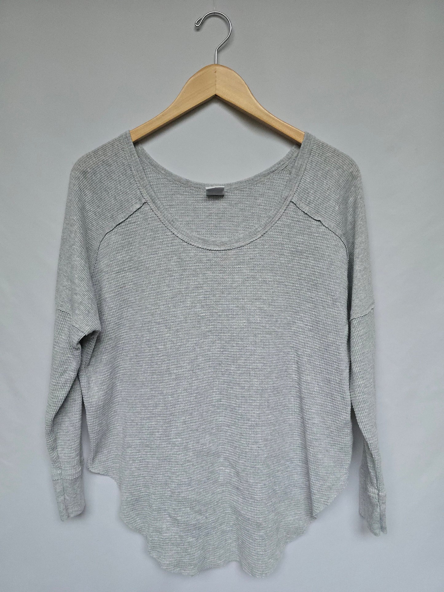 TNA Grey Waffle Long Sleeve Top • Small