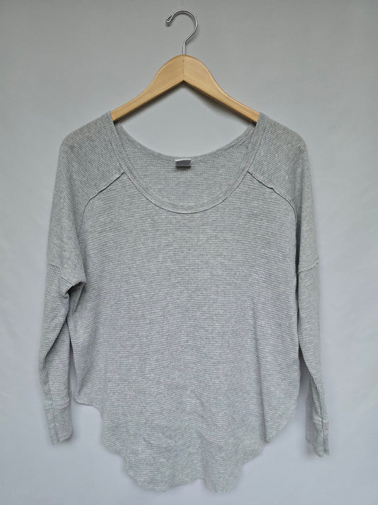 TNA Grey Waffle Long Sleeve Top • Small