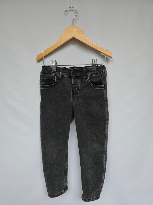 H&M Grey Relaxed Fit Jeans • 2-3 years