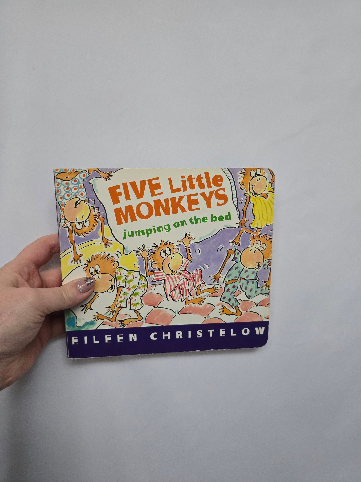 Five Little Monkeys Jumping On The Bed • Board Book