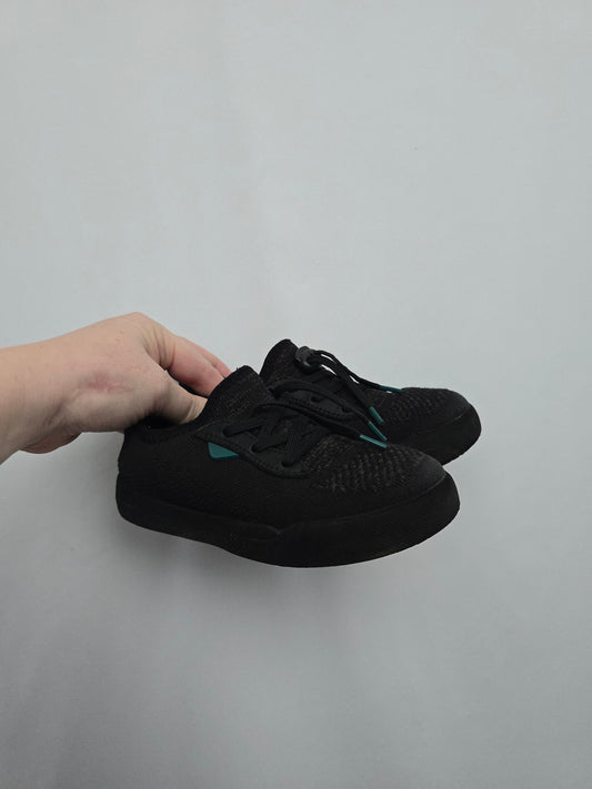 Vessi Cloud Comfort Weekend Sneakers *size* • 9C