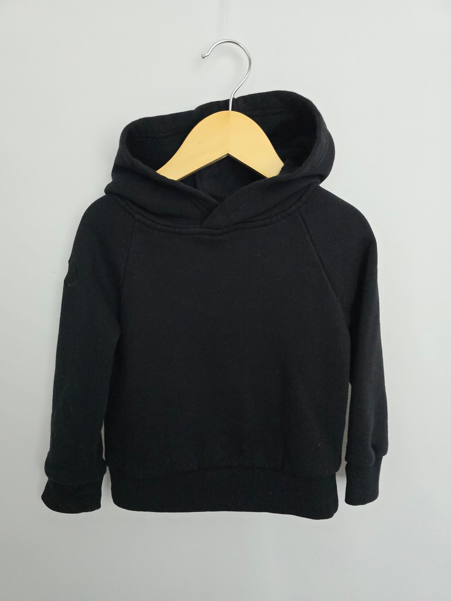 Little Rowe Black Hoodie • 2T
