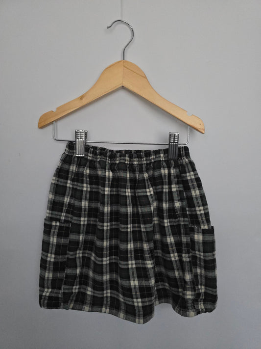 Nest & Nurture Plaid Skirt • 3T