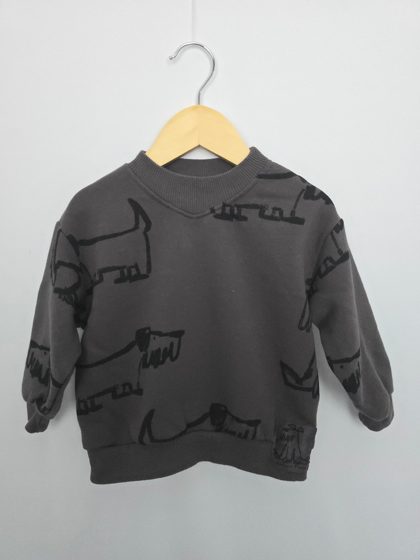 Zara Grey Dog Crewneck • 2-3 years
