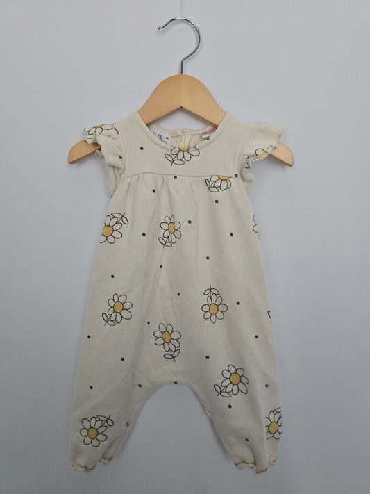 Zara Daisy Ruffle Sleeve Romper • 3-6 months
