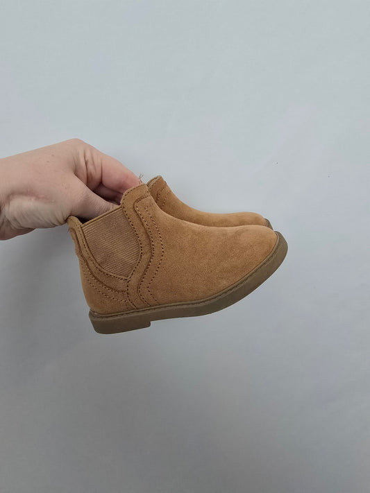 Tucker & Tate Brown Booties • 6C