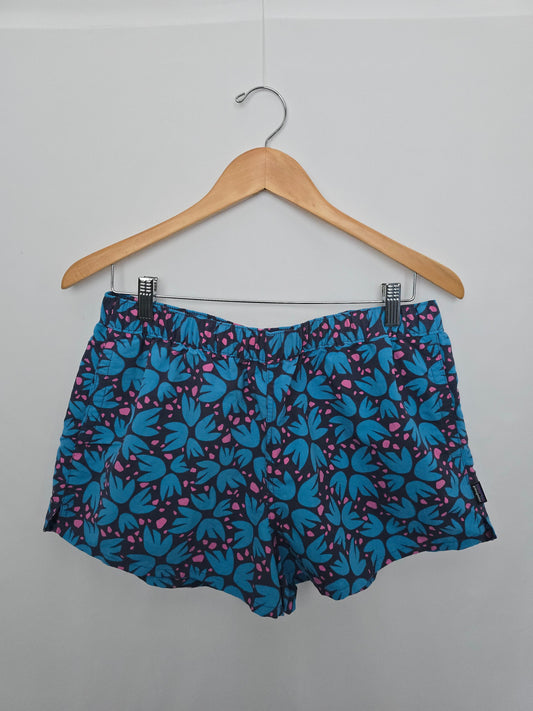 Patagonia Womens Barely Baggies Shorts • Large