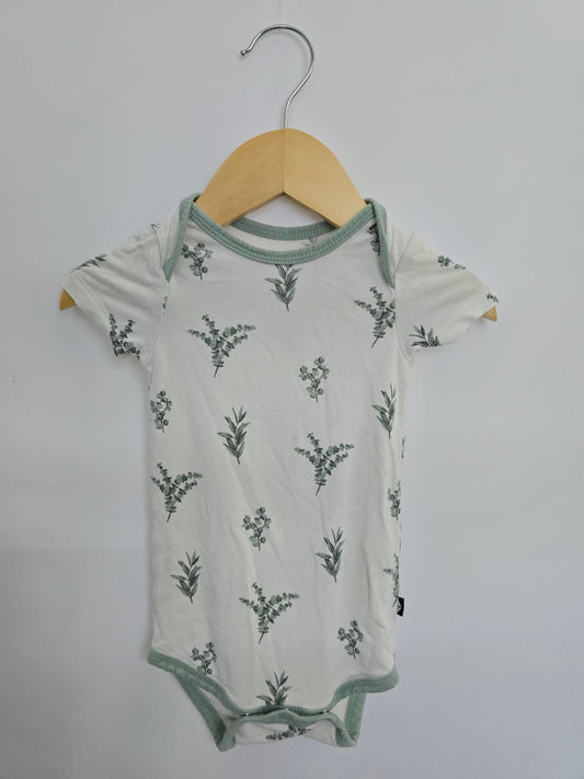 Kyte Eucalyptus Bodysuit *stains* • 3-6 months