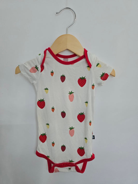 Kyte Strawberry Bodysuit • 0-3 months