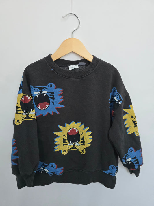 Zara Lions Crewneck • 4-5 years