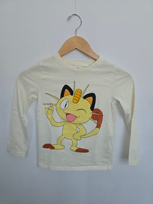 H&M Mewtwo Long Sleeve Shirt • 6-8 years