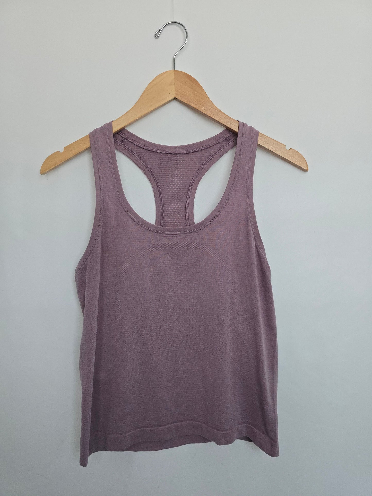 Lululemon Plum Swiftly Tech Tank • 8 Medium