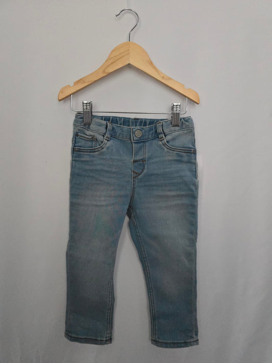 NEW H&M Light Wash Skinny Jean • 1-2 years