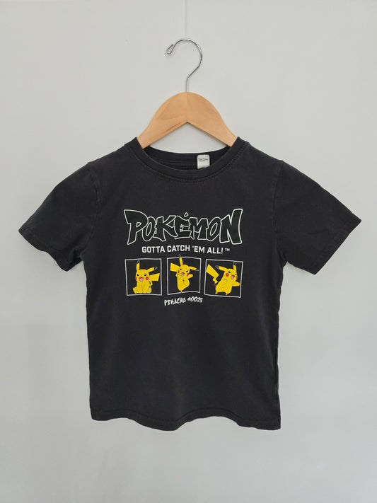 H&M Pikachu T-shirt • 6-8 years