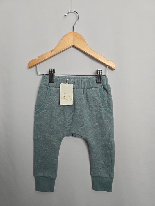 NEW Wilson & Frenchie Joggers *stain* • 6-12 months