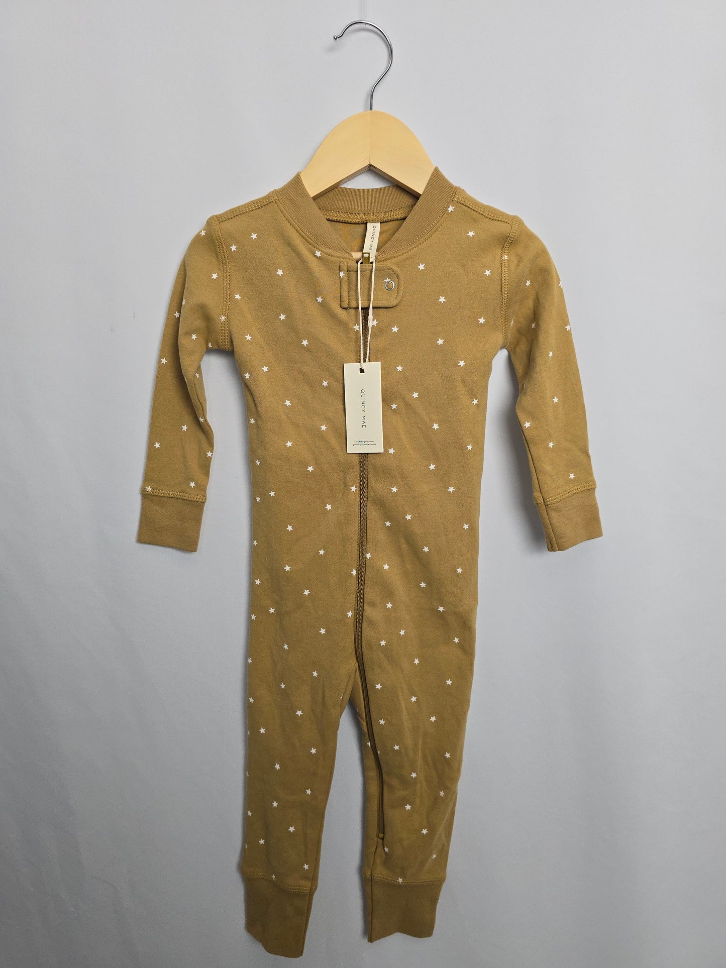 NEW Quincy Mae Stars Zip Romper • 18-24 months