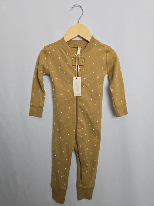 NEW Quincy Mae Stars Zip Romper • 18-24 months
