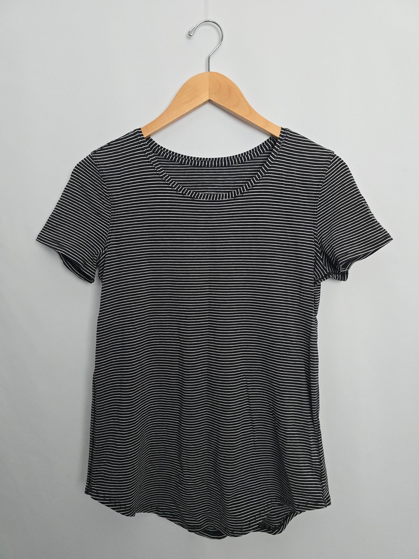 Lululemon Black Stripe Love Tee • Small 6