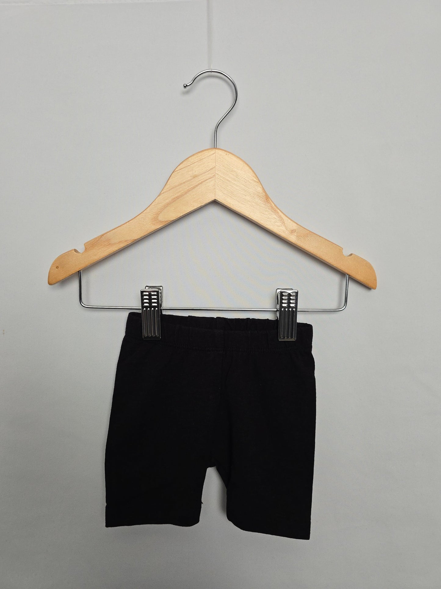 Jax & Lennon Black Bike Shorts • 0-6 months