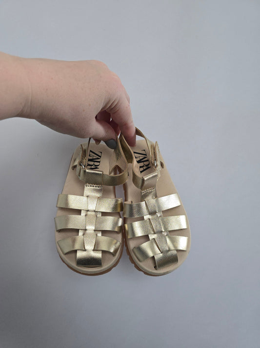 Zara Gold Sandals • 7C