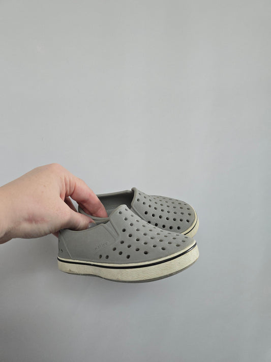 Native Miles Light Grey • 6C