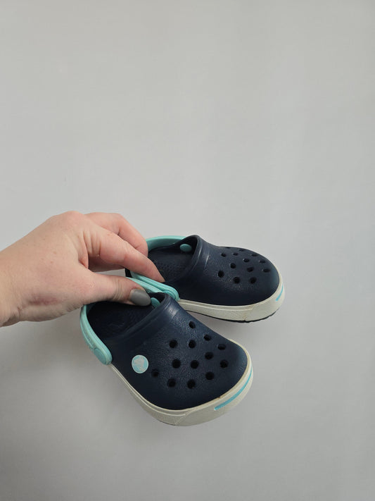 Crocs 2 Tone Blue • 4-5C