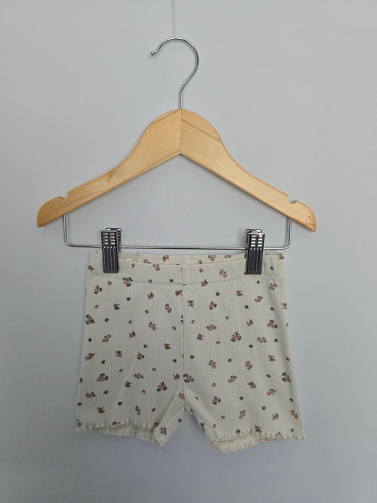 H&M Adorables Floral Bike Shorts • 12-18 months