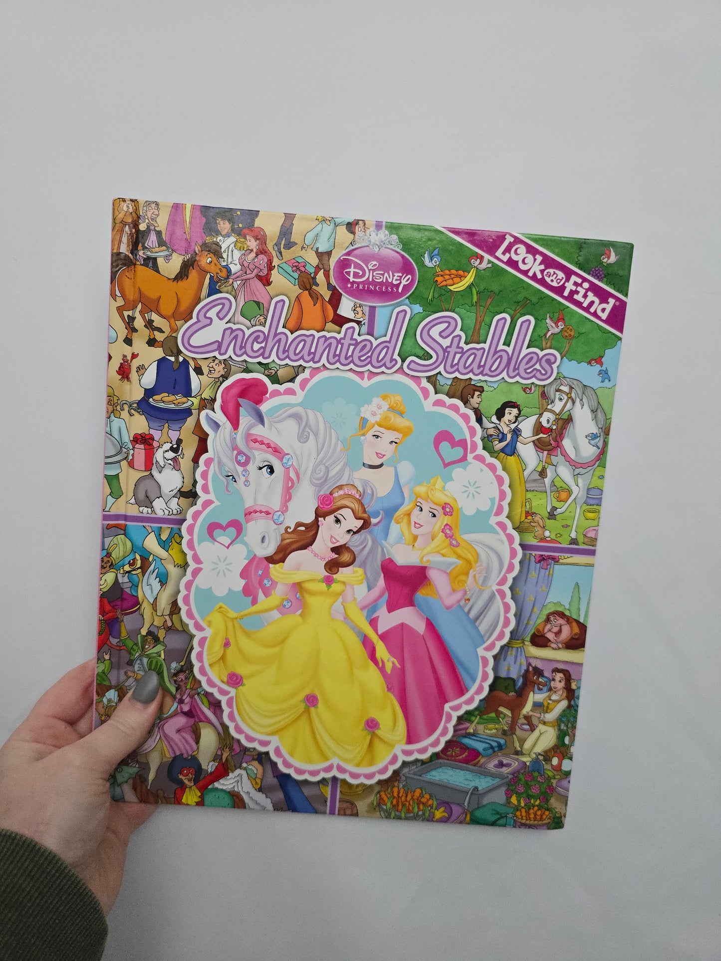 Look & Find Disney Enchanted Stables •  Hardcover Book